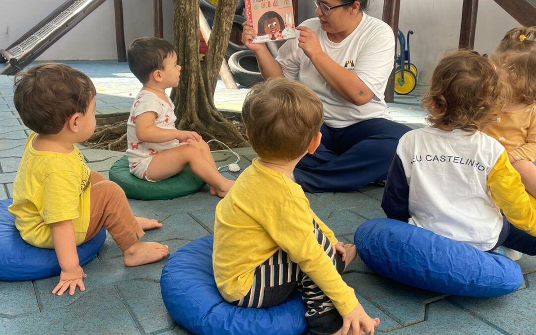 Benefícios da leitura para crianças pequenas